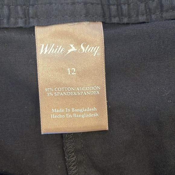 White Stag black cotton/spandex size 12 skirt with front pockets and zipper - Picture 3 of 5